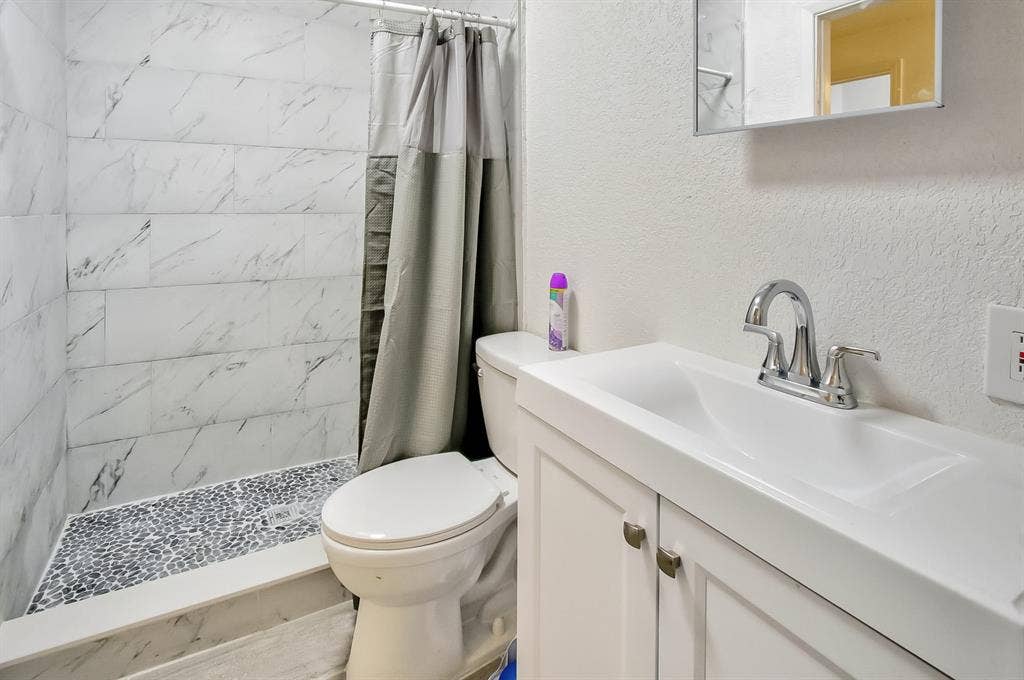 4 BR in Tampa