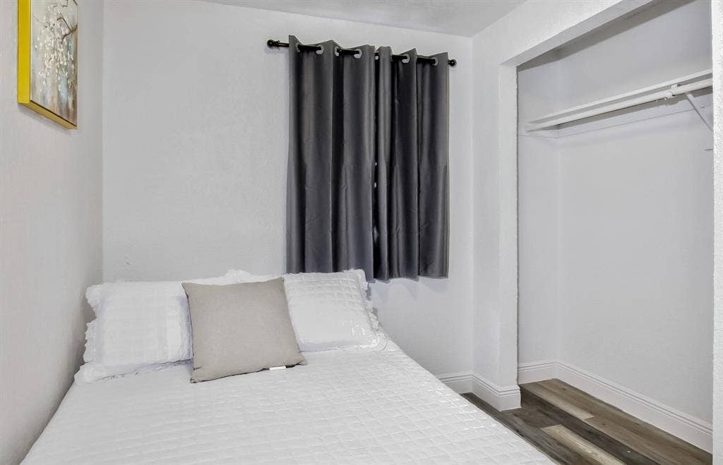 4 BR in Tampa