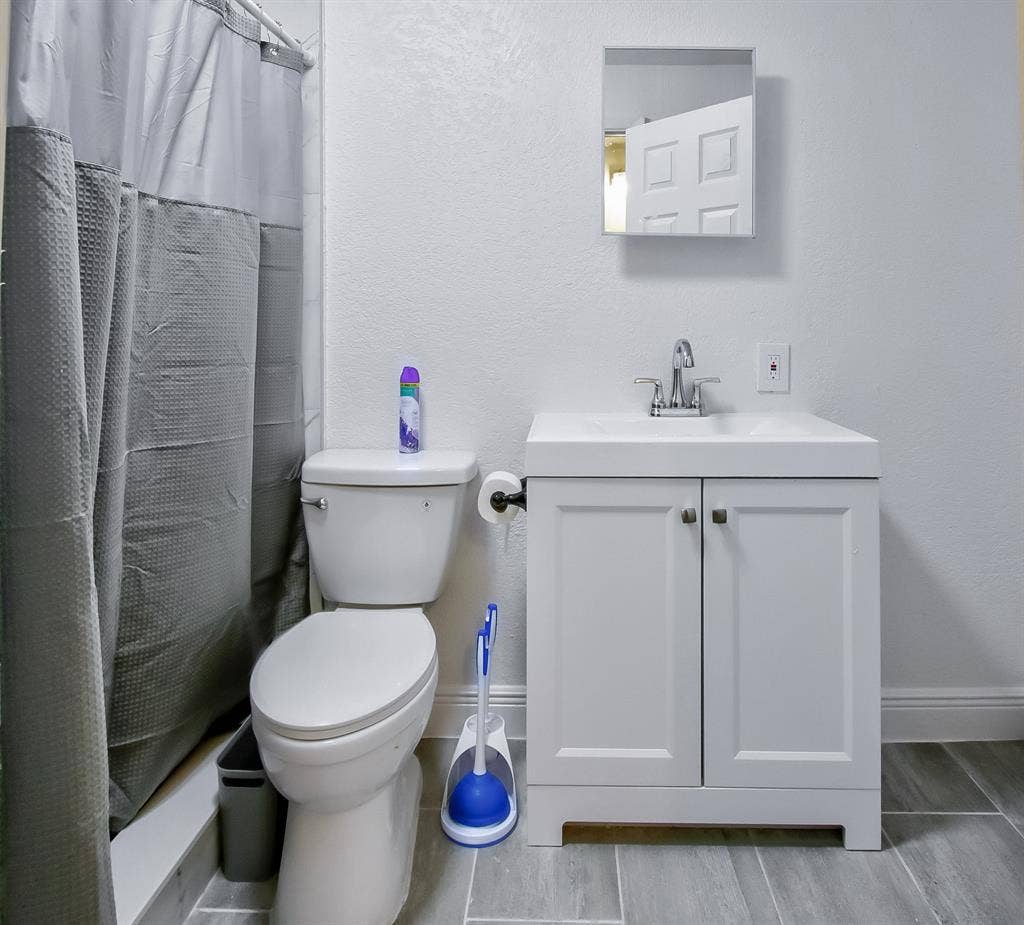4 BR in Tampa