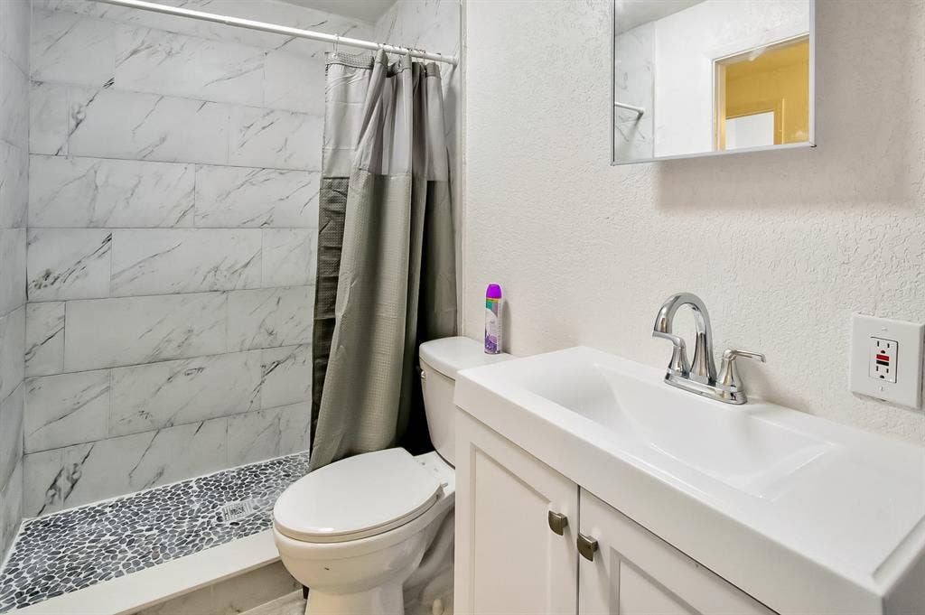 4 BR in Tampa