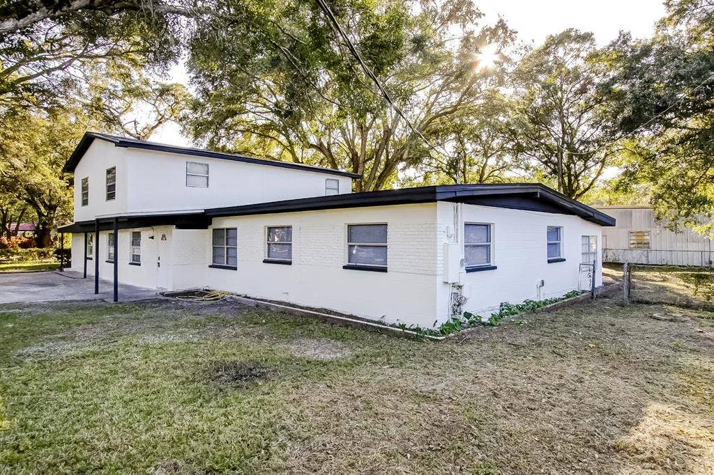 5 BR in Tampa
