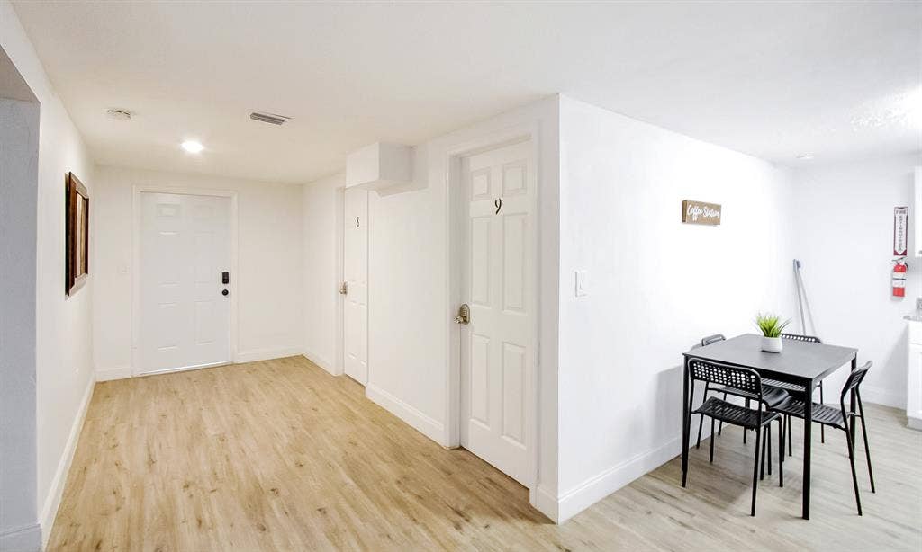 5 BR in Tampa