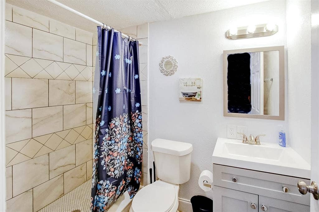 5 BR in Tampa