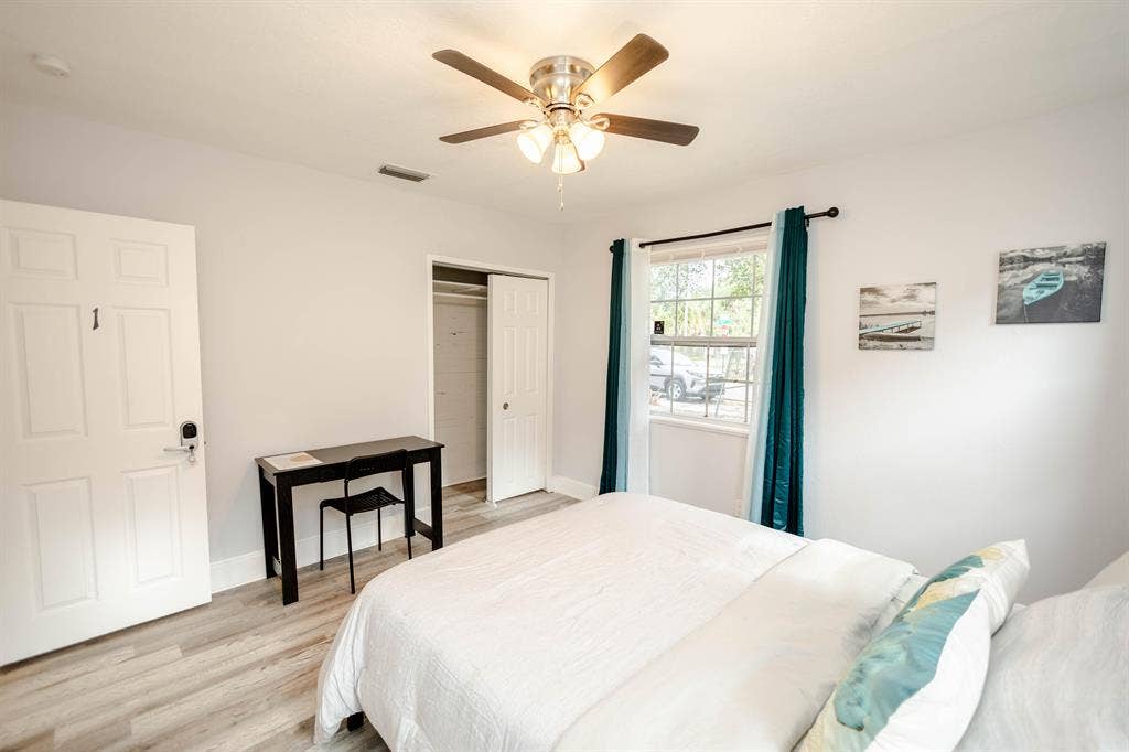 7 BR in Tampa