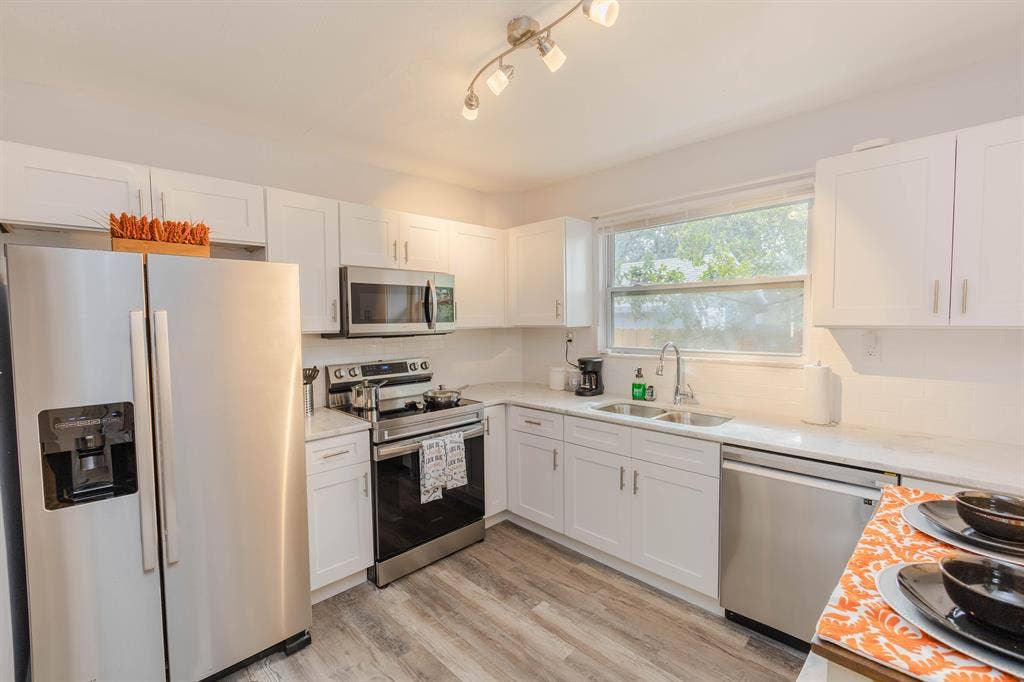 7 BR in Tampa