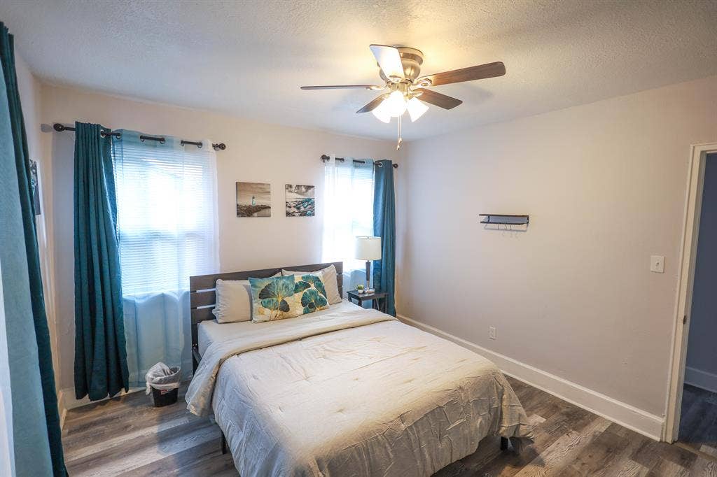 7 BR in Tampa