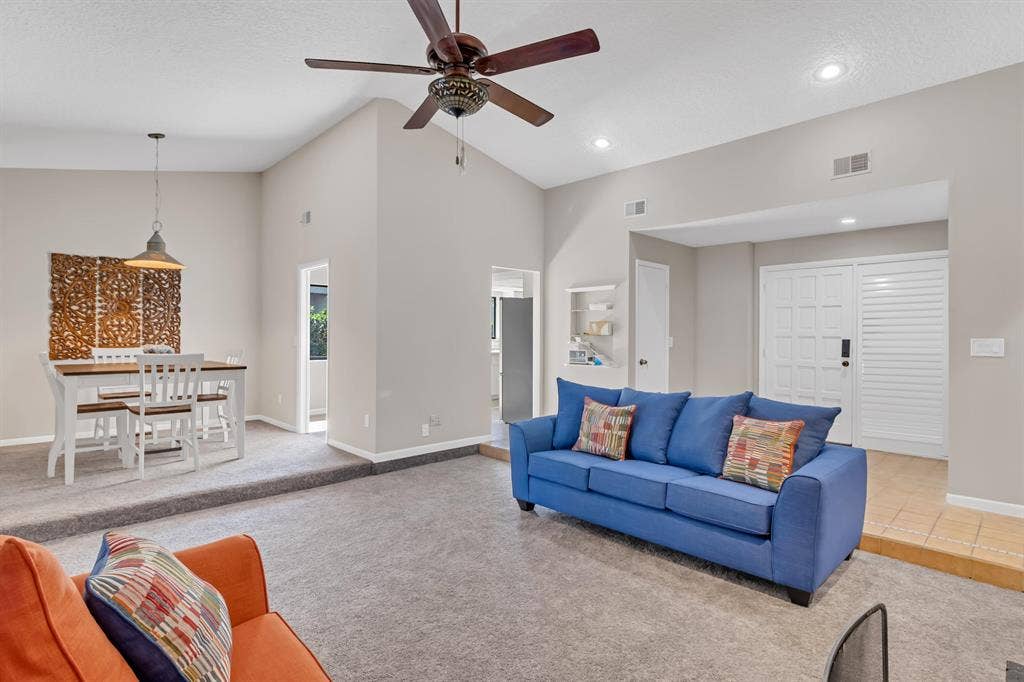 8 BR in Orlando