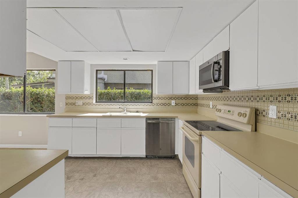 8 BR in Orlando