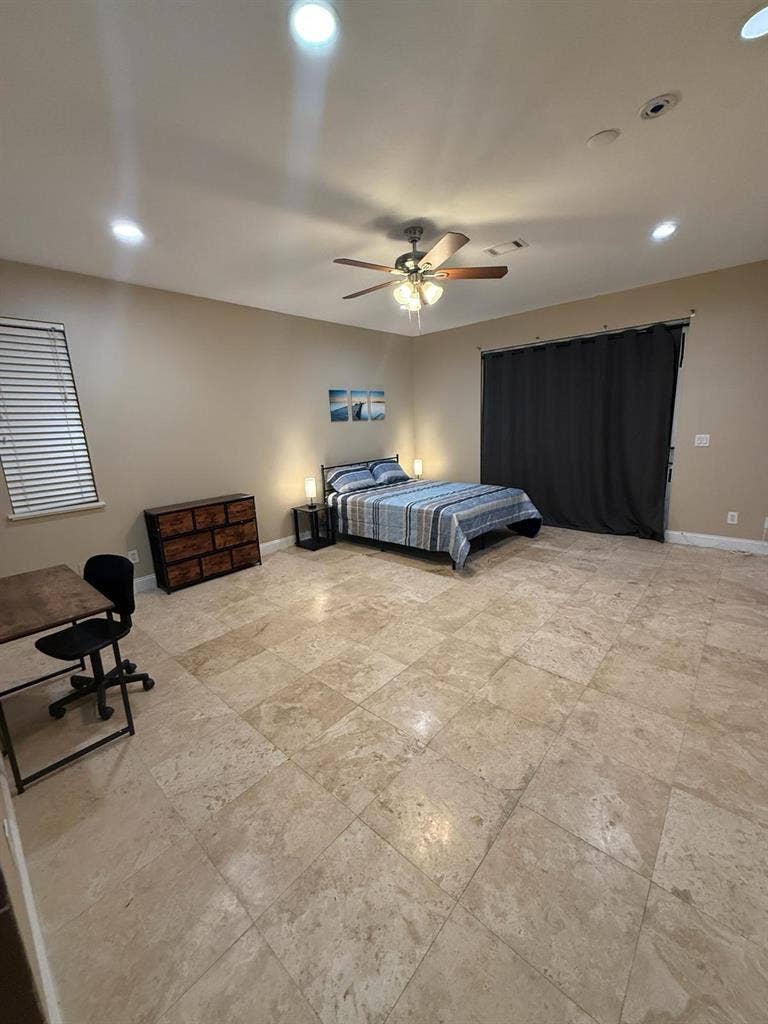 6 BR in Casselberry
