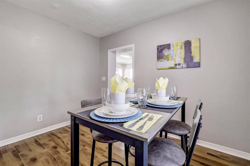 8 BR in Jacksonville