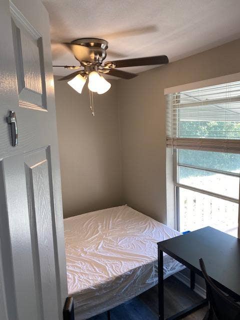 4 BR in DeSoto