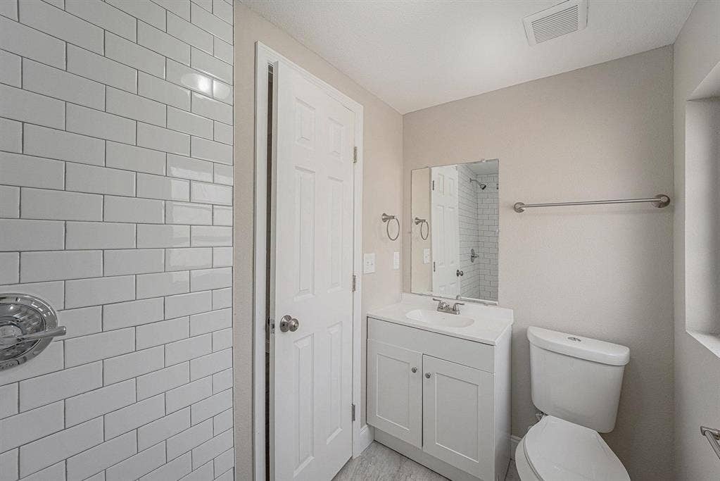8 BR in Lakeland