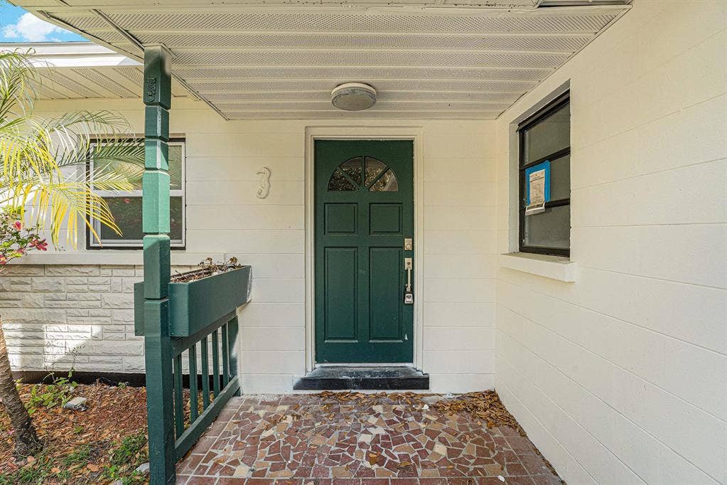 8 BR in Lakeland