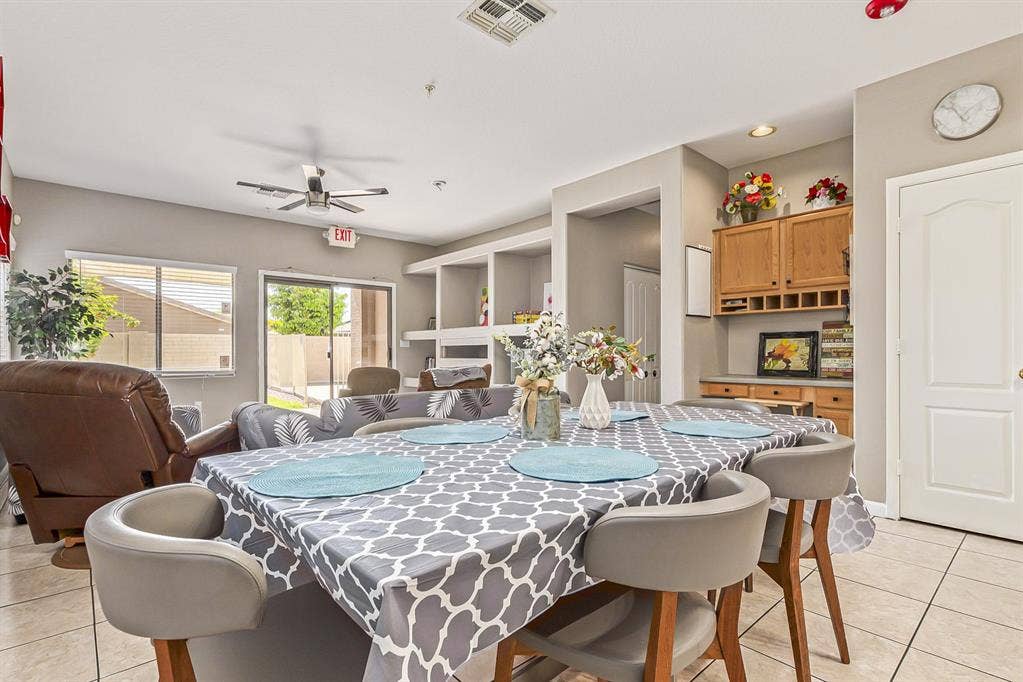 5 BR in Surprise