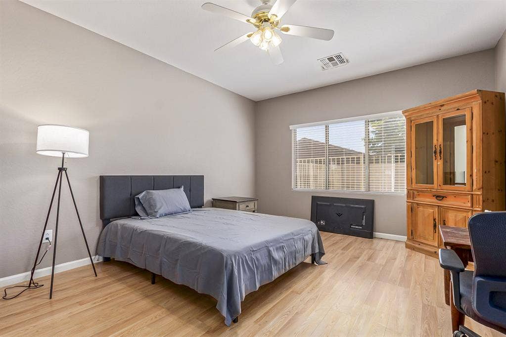 5 BR in Surprise