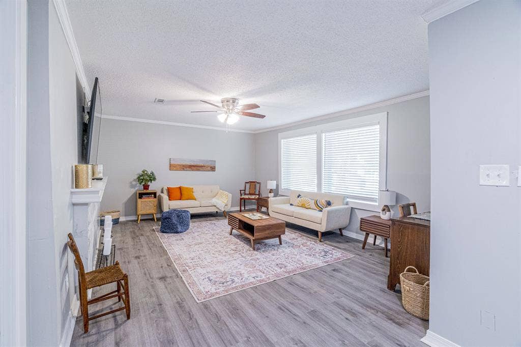 4 BR in Montgomery