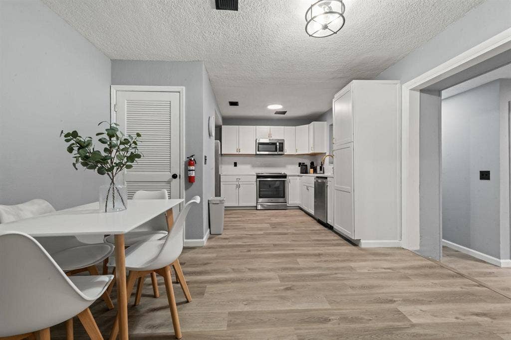 7 BR in Jacksonville