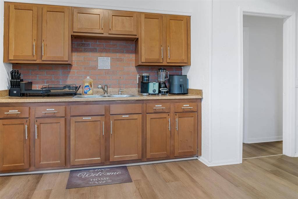 6 BR in Jacksonville