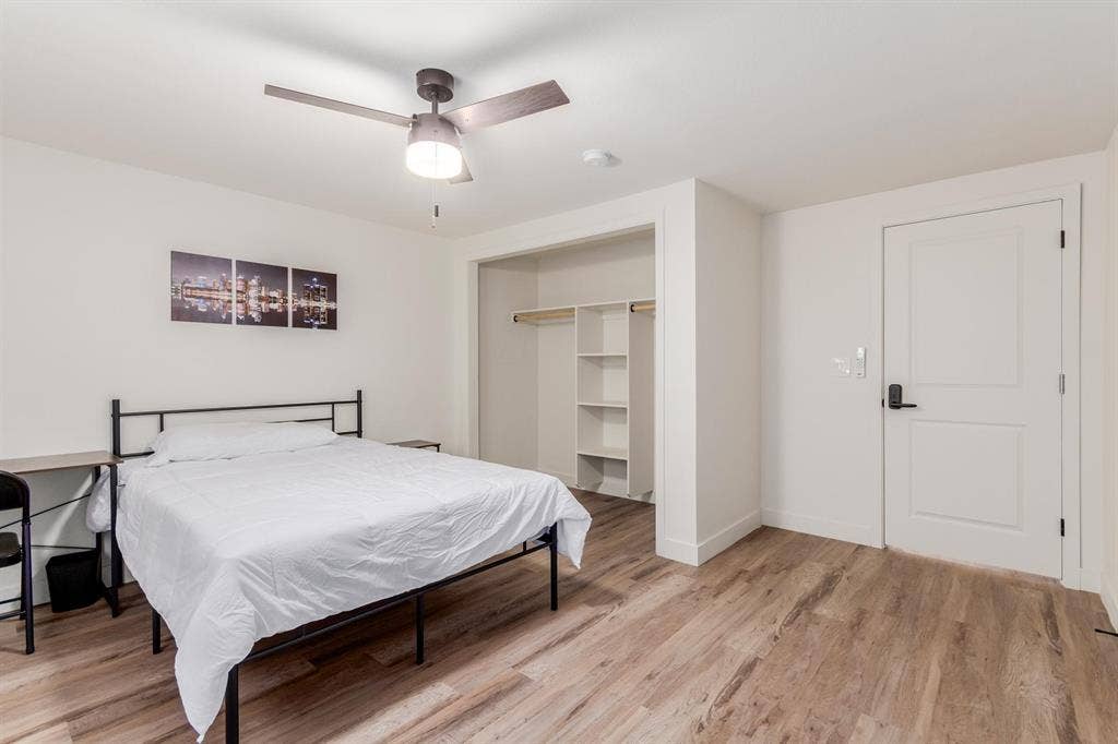 8 BR in Mesa