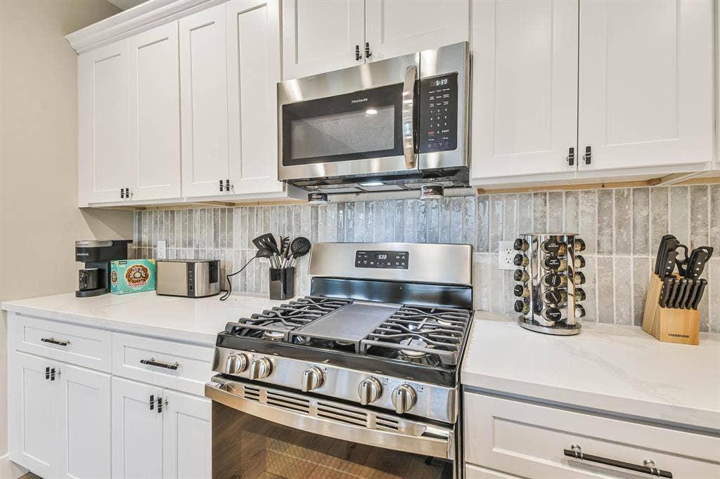 5 BR in Houston