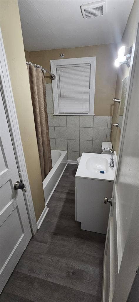 4 BR in Jacksonville