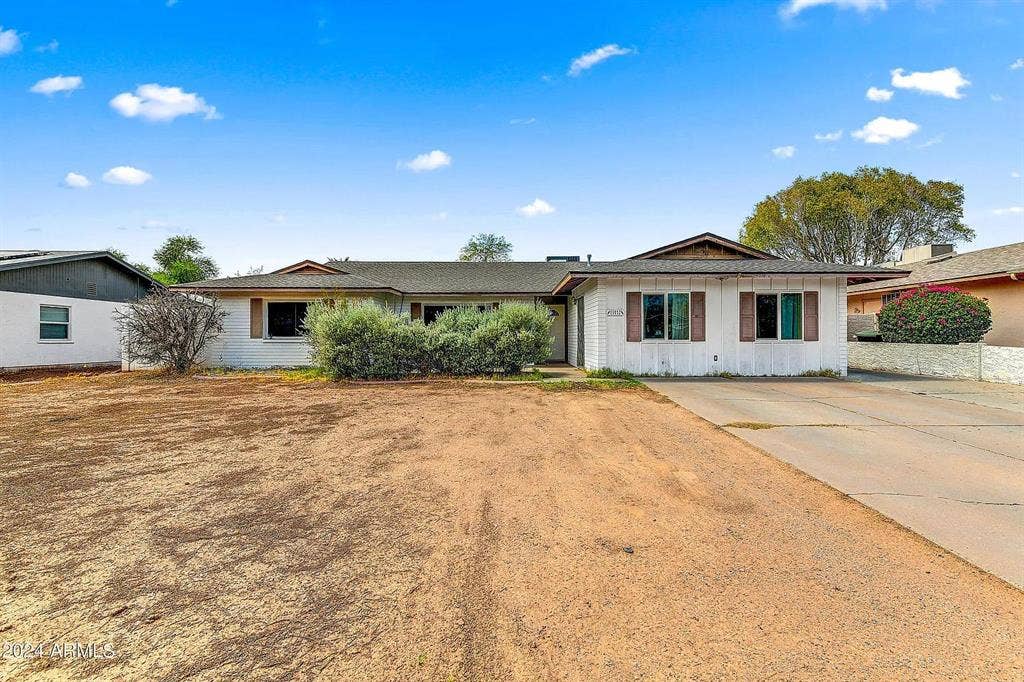 7 BR in Phoenix