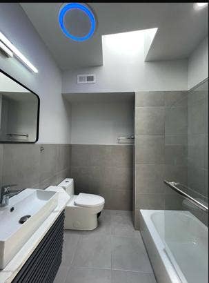 5 BR in Baltimore