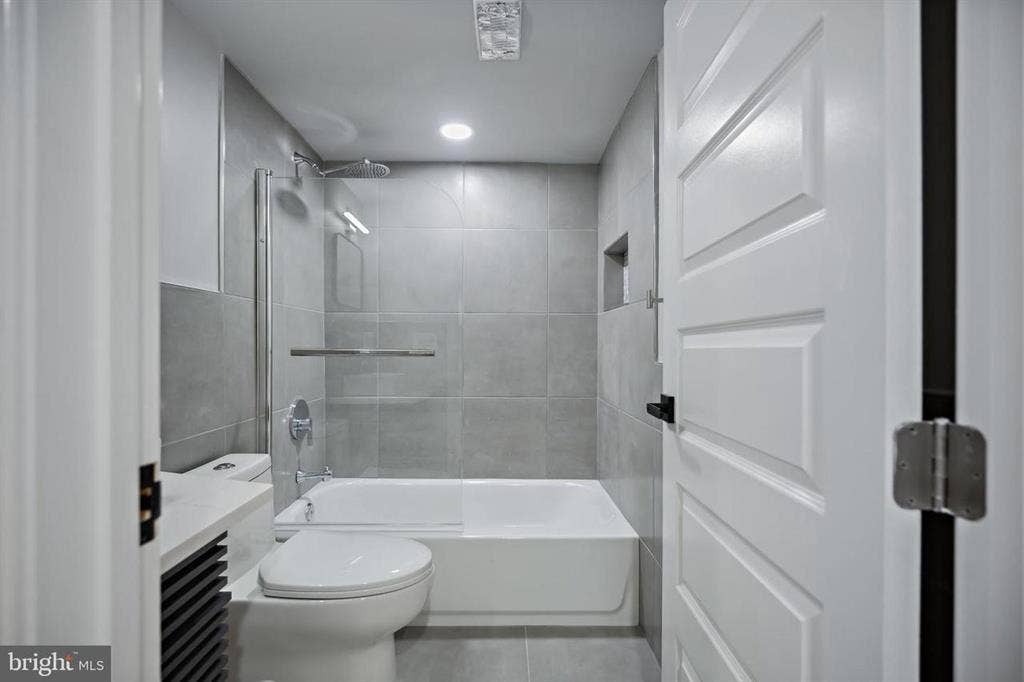 5 BR in Baltimore
