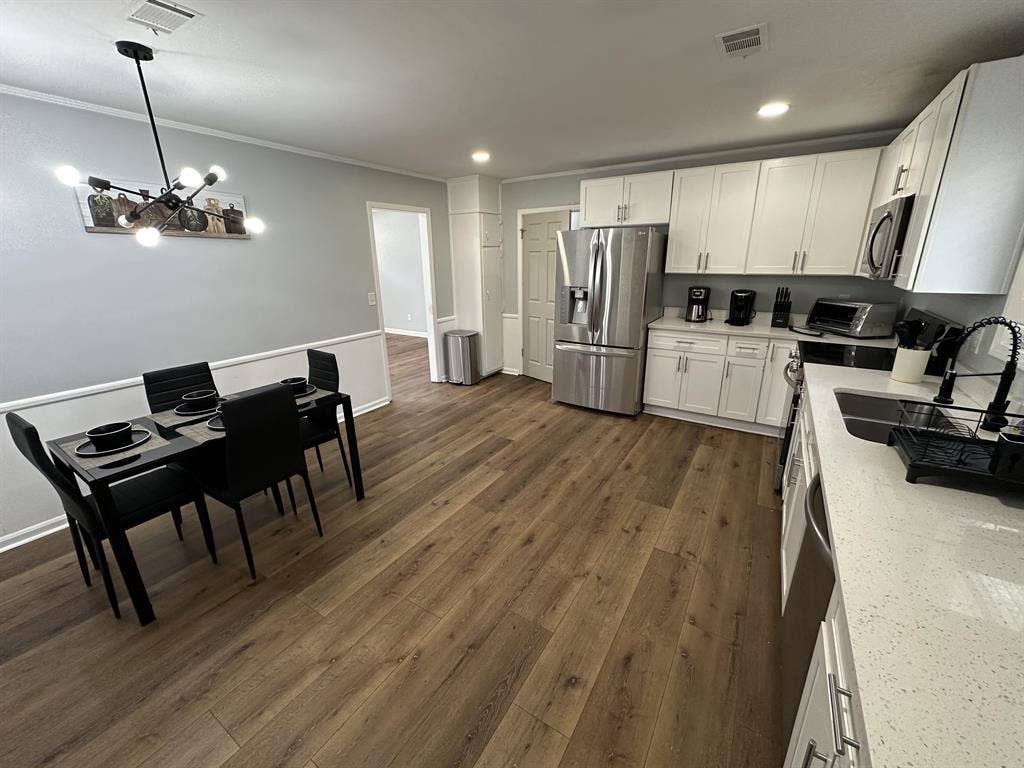 4 BR in Stonecrest