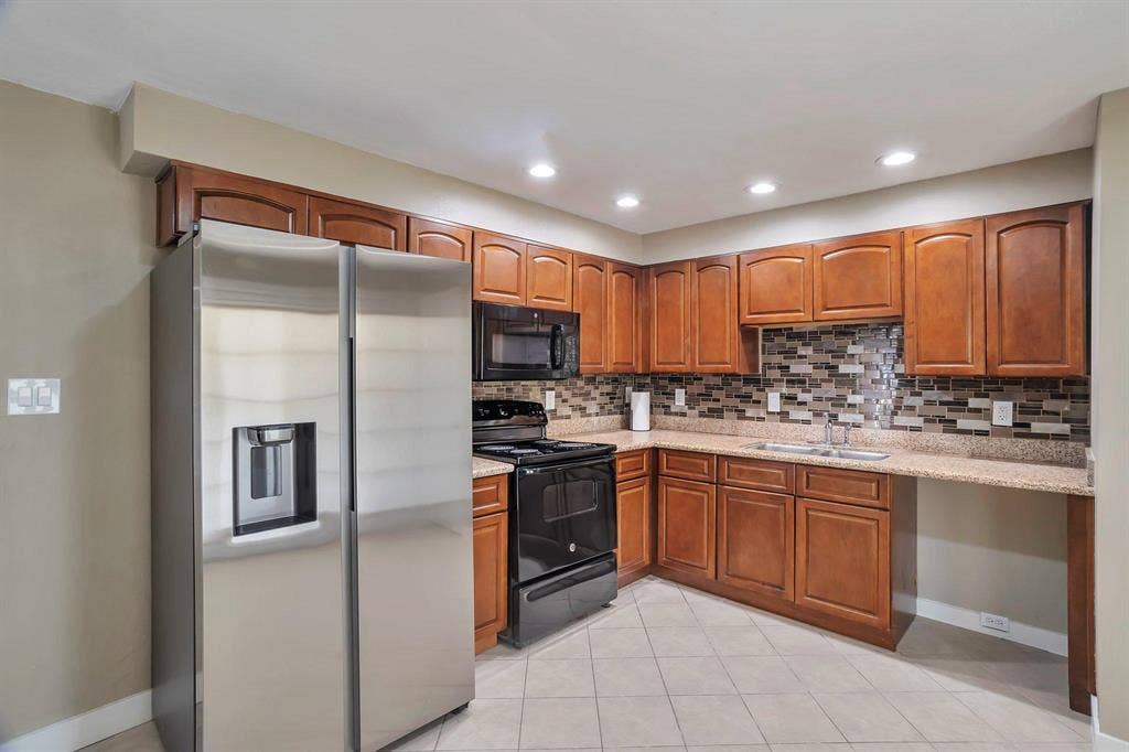 9 BR in Phoenix