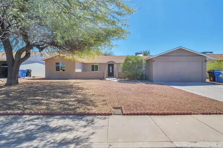 9 BR in Phoenix