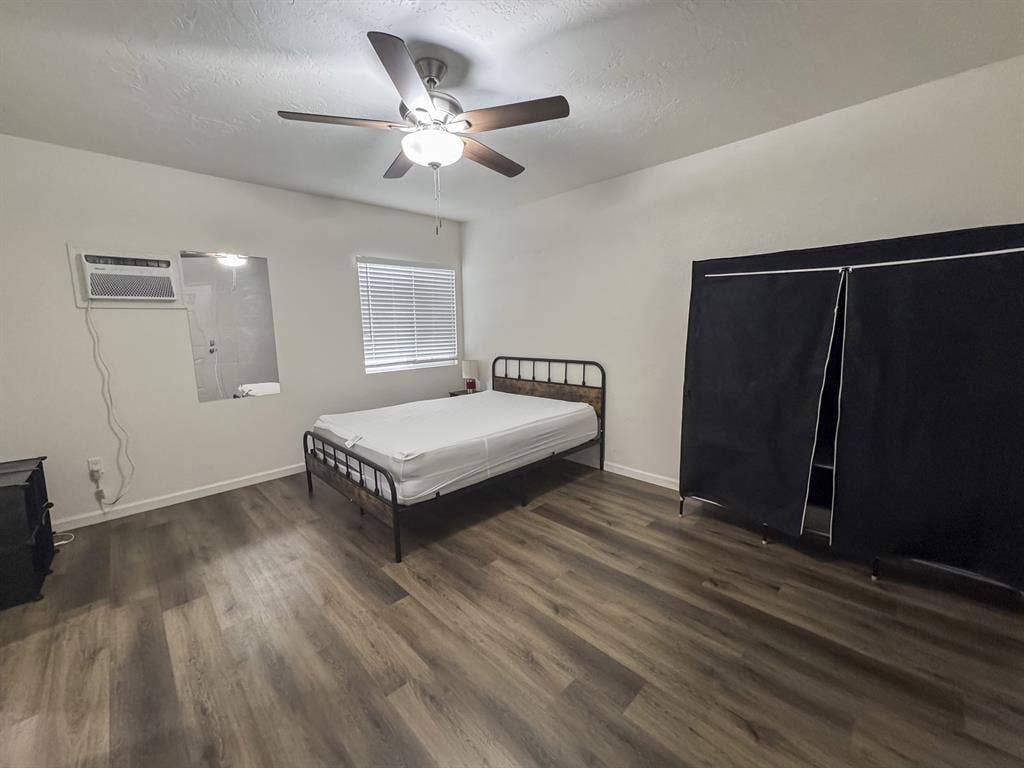 6 BR in Tempe