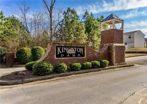 1 BR in Kingston