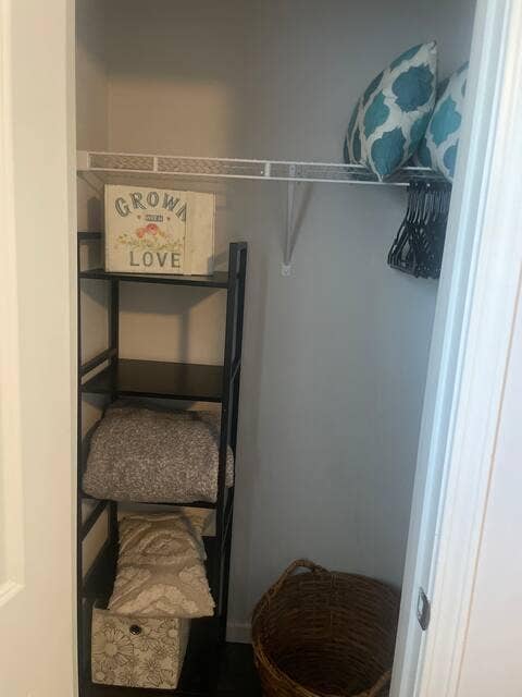 1 BR in Kingston