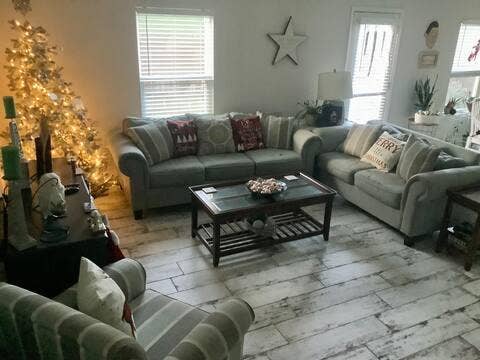 1 BR in Kingston