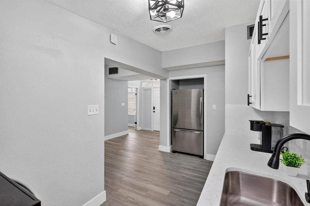 6 BR in Temple Terrace