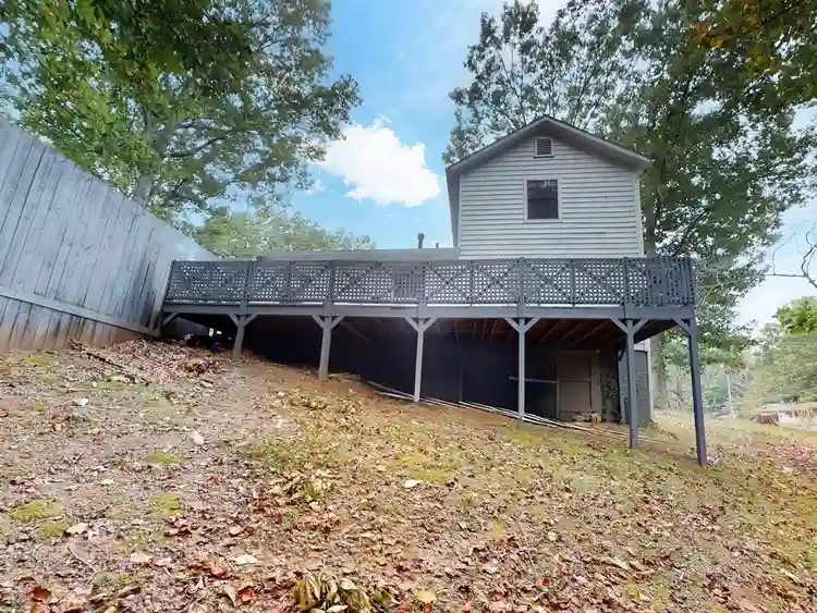 8 BR in Marietta