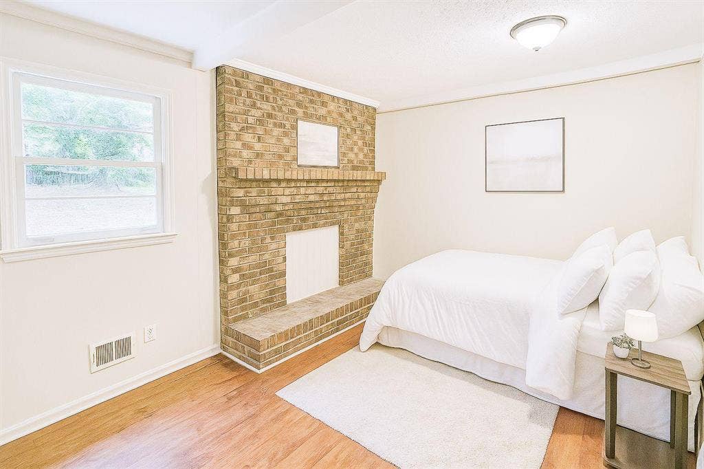 10 BR in Atlanta