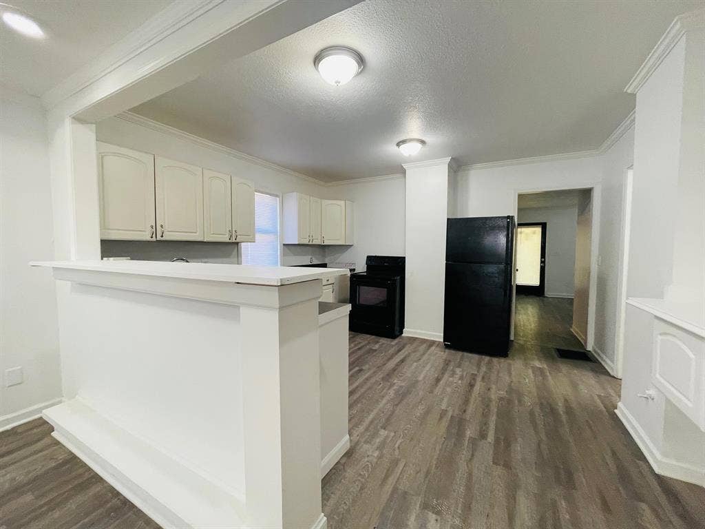 5 BR in Independence