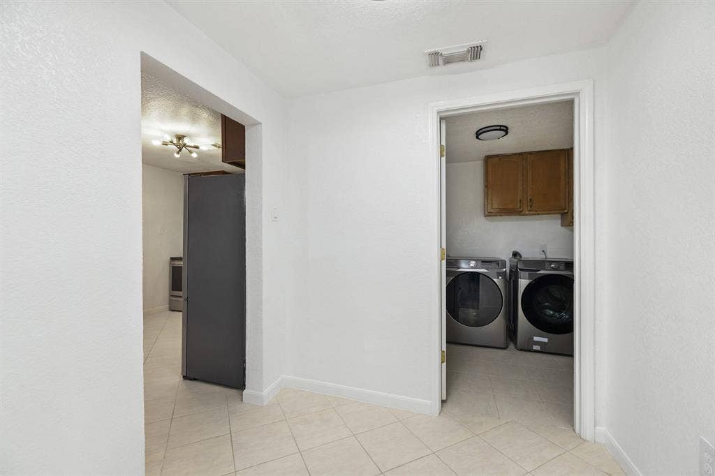 5 BR in Houston