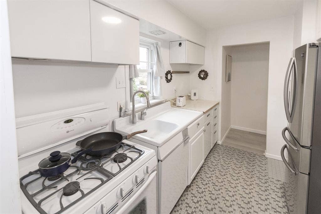 7 BR in Silver Spring