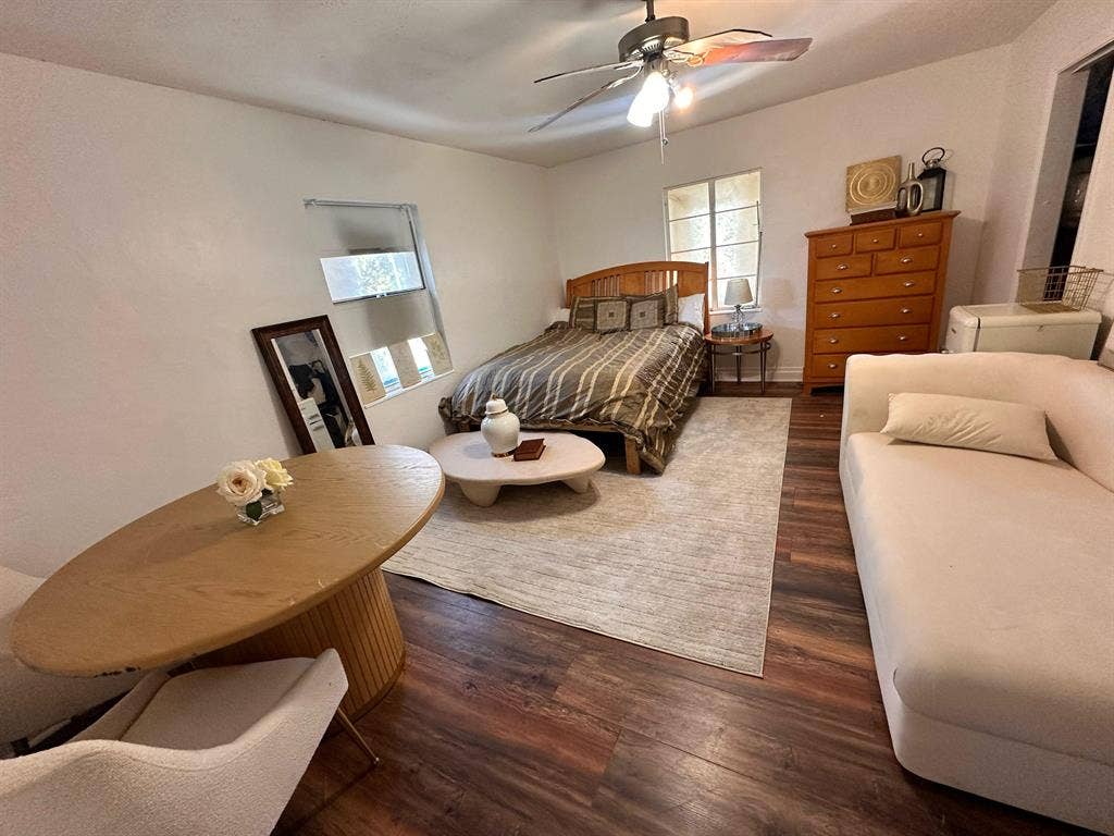 1 BR in Tampa