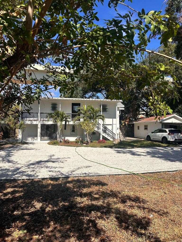 1 BR in Tampa