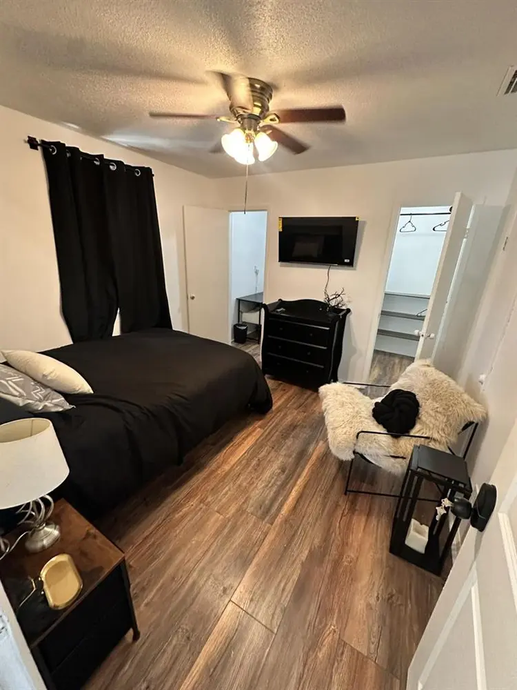 1 BR in Tampa