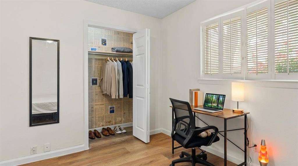 6 BR in Denton