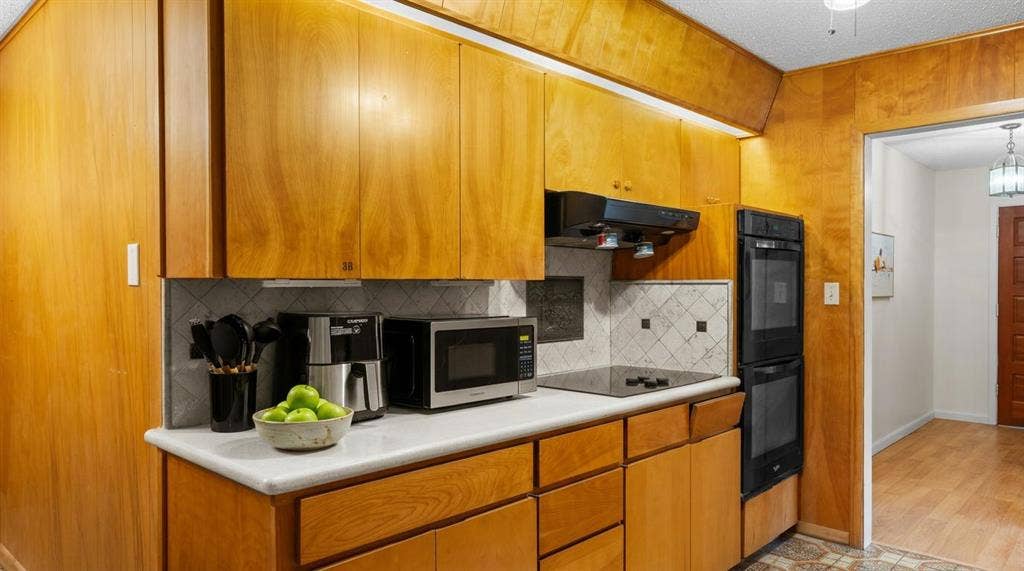 6 BR in Denton