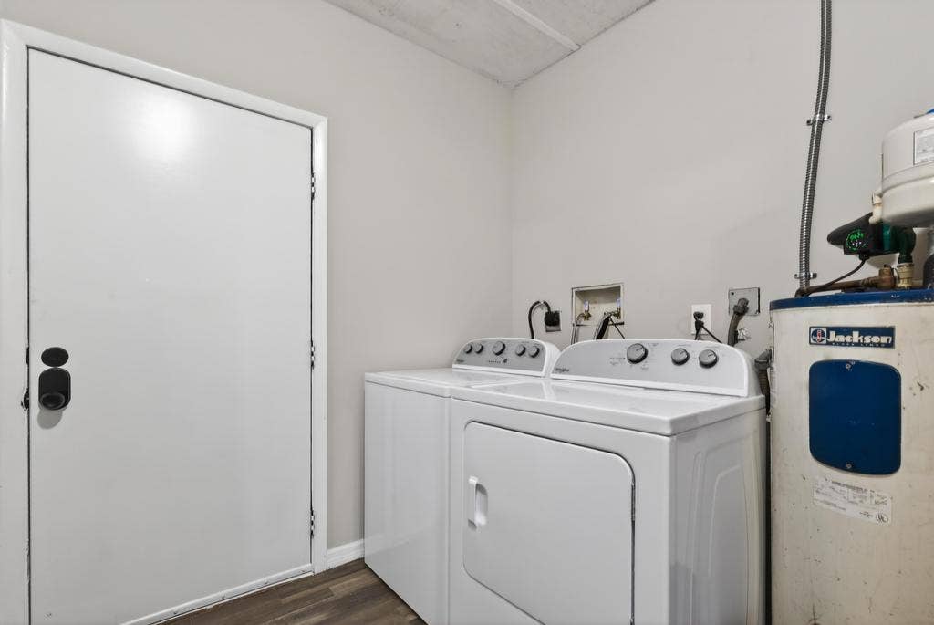 7 BR in Orange Park