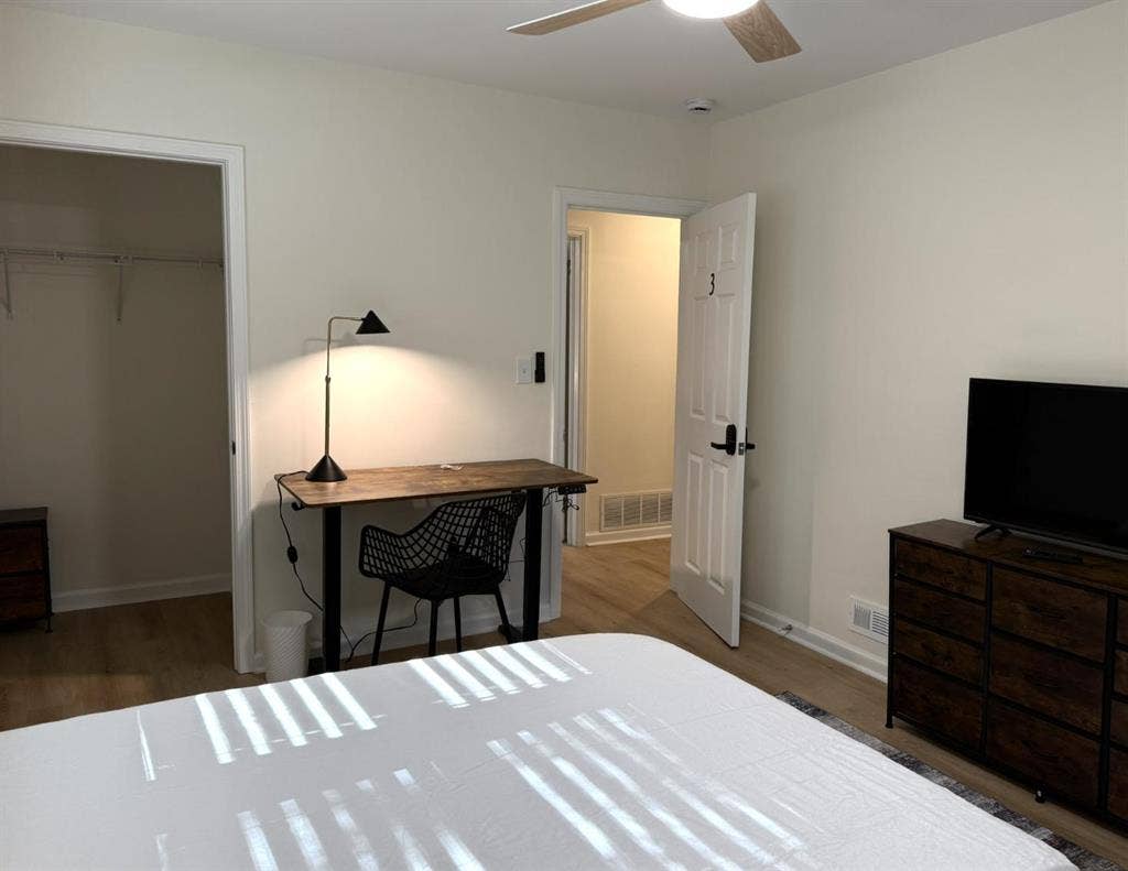 4 BR in Atlanta