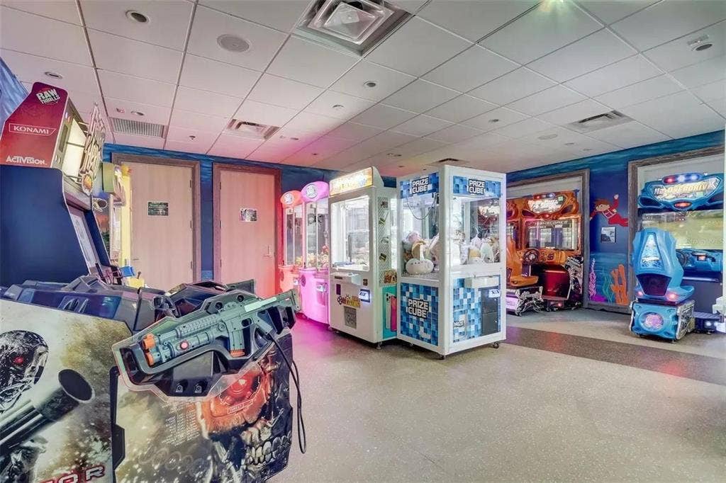 5 BR in Kissimmee