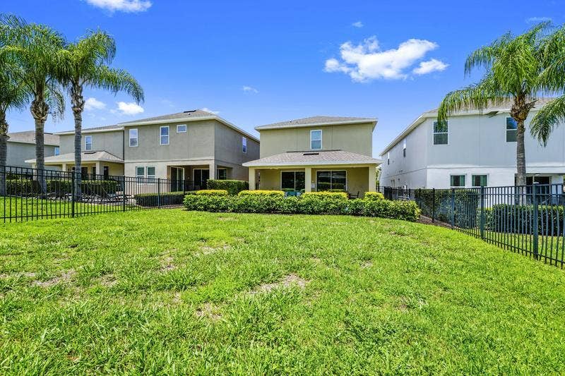 5 BR in Kissimmee